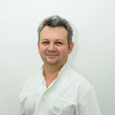 Машков Александр Владимирович, стоматолог-терапевт