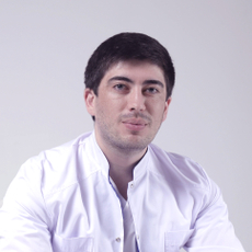Мещезов Аслан Ауесович, пластический хирург