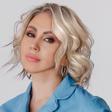 Гордзиевская Яна Владимировна, врач-косметолог