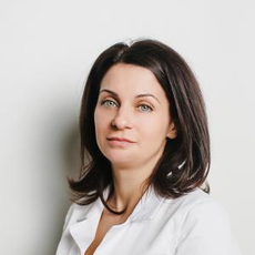 Богданова Анна Сергеевна, стоматолог-терапевт