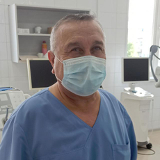 Юсупжанов Зайнутдин Оривжанович, стоматолог-ортопед