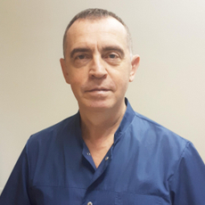 Перлов Леонид Борисович, стоматолог-терапевт