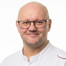 Гладышев Сергей Станиславович, стоматолог-хирург