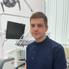 Гранкин Владислав Игоревич, стоматолог-хирург