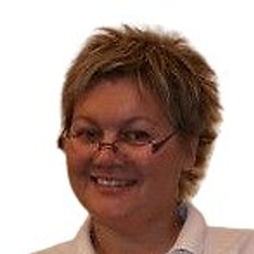 Кусакина Наталья Борисовна, стоматолог-терапевт