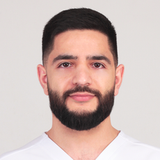 Мартиросян Арман Геворгович, стоматолог-ортопед