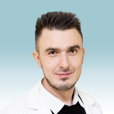 Азаров Евгений Юрьевич, хирург