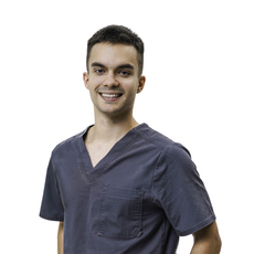 Агеенко Андрей Анреевич, стоматолог-терапевт