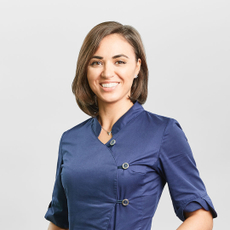 Феоктистова Карина Евгеньевна, стоматолог-терапевт