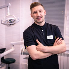 Рябко Максим Игоревич, стоматолог-терапевт