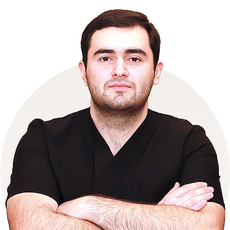 Петросян Рафаэль Аркадьевич, стоматолог-ортопед