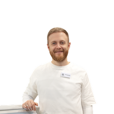 Азниев Георгий Александрович, стоматолог-хирург