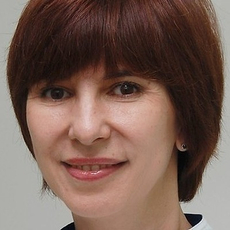 Голищенко Эльза Миннуловна, стоматолог-терапевт