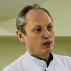 Максюков Станислав Юрьевич, стоматолог-терапевт