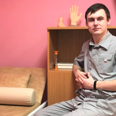Сухинин Виталий Олегович, массажист