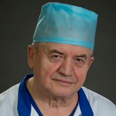 Чумаков Леонид Кузьмич, хирург