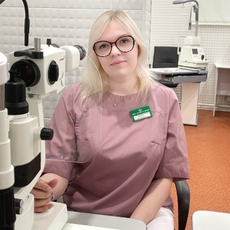 Казакова Алеся Сергеевна, офтальмолог