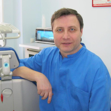 Вахрушев Александр Викторович, стоматолог-хирург