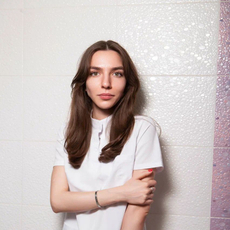 Петросян Александра Владимировна, стоматолог-терапевт