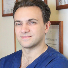 Максимов Михаил Михайлович, стоматолог-ортопед