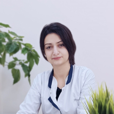 Асланян Яна Артуровна, гинеколог
