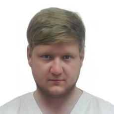 Окин Денис Леонидович, стоматолог-терапевт