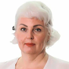 Устинина Жанна Олеговна, стоматолог-терапевт