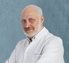Попов Александр Геннадьевич, хирург