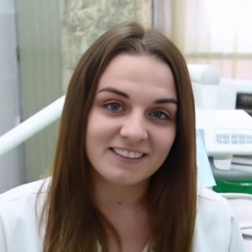 Симонова Дарья Андреевна, стоматолог-терапевт