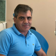 Шаповалов Аркадий Петрович, стоматолог-терапевт