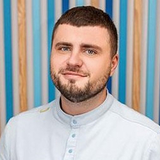 Раков Иван Дмитриевич, стоматолог-хирург