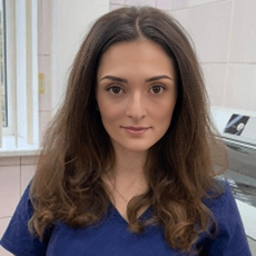 Попова Карина Анатольевна, стоматолог-хирург