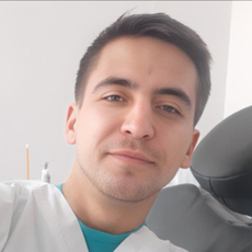 Иванов Владимир Артурович, стоматолог-хирург