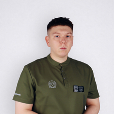 Хайруллин Данил Рифатович, стоматолог-терапевт