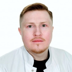 Корнеенков Олег Игоревич, ортопед