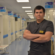 Фролов Дмитрий Валерьевич, стоматолог-терапевт