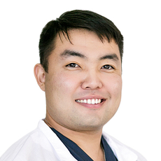 Шаракшинов Батор Константинович, уролог