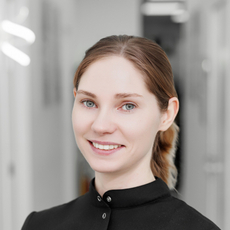 Зверева Юлия Фанильевна, стоматолог-терапевт