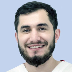 Амаханов Замир Валериевич, стоматолог-хирург