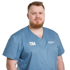 Батыгин Максим Андреевич, стоматолог-хирург