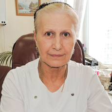 Яндарбиева Елена Абуевна, терапевт