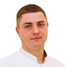 Бахметьев Дмитрий Александрович, стоматолог-хирург