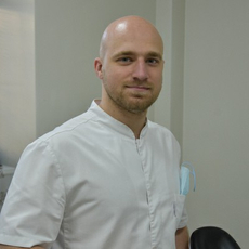 Гусев Михаил Владимирович, стоматолог-хирург