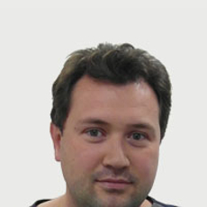 Нугманов Тимур Ренатович, стоматолог-терапевт