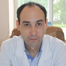 Курашев Анатолий Хасанович, невролог