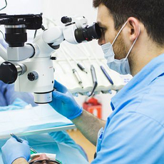 Кочаров Юрий Гарриевич, стоматолог-терапевт