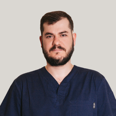 Пхаладзе Давид Давидович, стоматолог-хирург