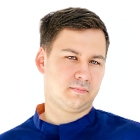 Крылов Игорь Игоревич, стоматолог-терапевт