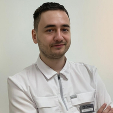 Адмаев Егор Вячеславович, стоматолог-терапевт