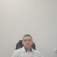 Харин Илья Николаевич, невролог